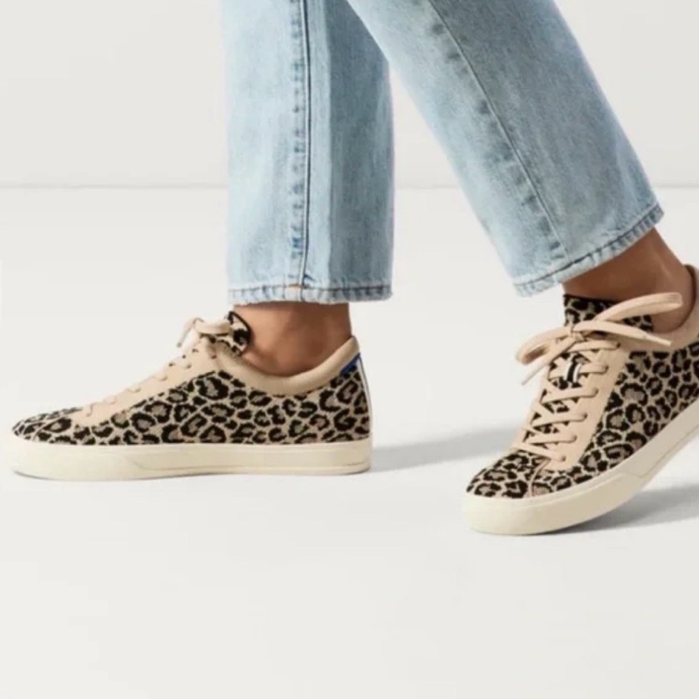 Rothy’s womens shoes Desert Cat Sneakers Size 9.5